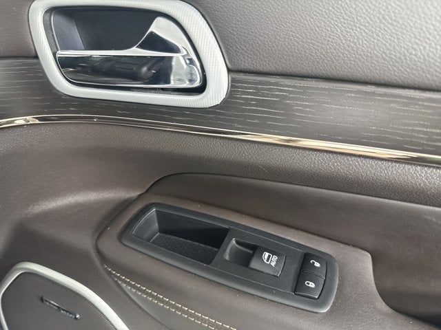 2018 Jeep Grand Cherokee Summit
