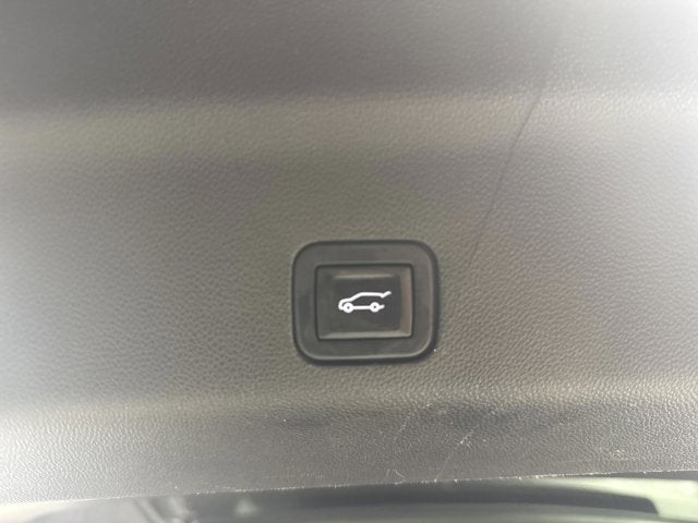2022 GMC Yukon AT4
