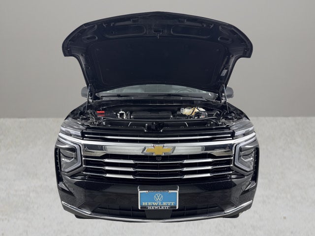 2025 Chevrolet Suburban LT