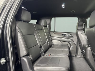 2025 Chevrolet Suburban LT