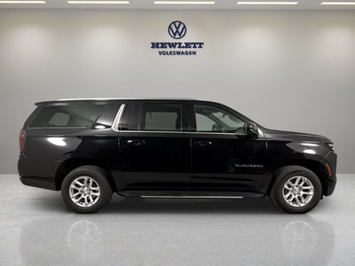2025 Chevrolet Suburban LT