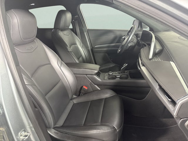 2025 Cadillac XT4 FWD Premium Luxury