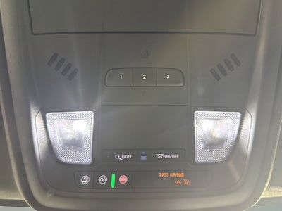 2025 Cadillac XT4 FWD Premium Luxury