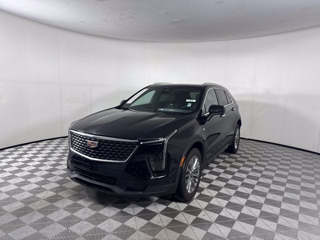 2025 Cadillac XT4 FWD Premium Luxury