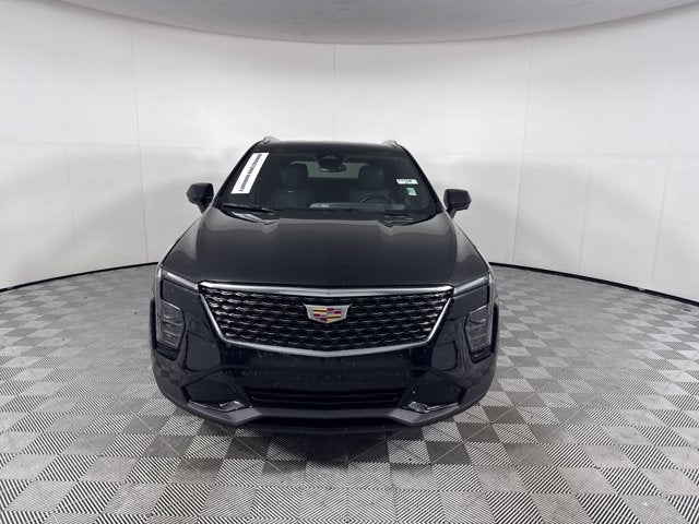 2025 Cadillac XT4 FWD Premium Luxury