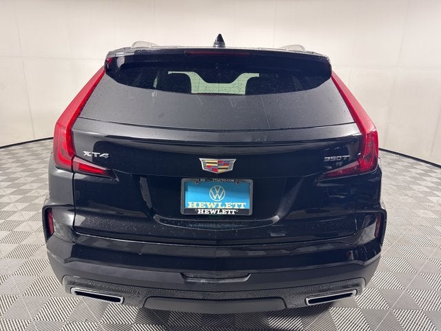2025 Cadillac XT4 FWD Premium Luxury