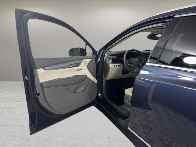 2018 Cadillac XT5 Premium Luxury FWD
