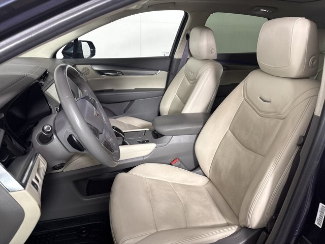 2018 Cadillac XT5 Premium Luxury FWD