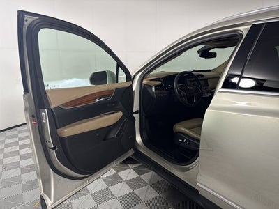 2017 Cadillac XT5 Platinum AWD
