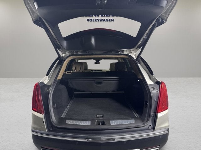2017 Cadillac XT5 Platinum AWD