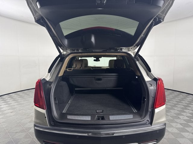 2017 Cadillac XT5 Platinum AWD