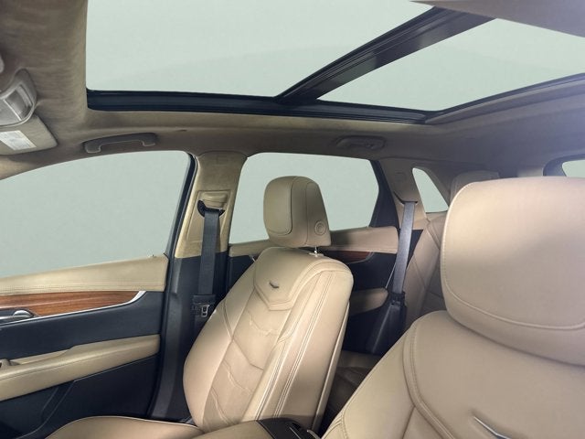 2017 Cadillac XT5 Platinum AWD
