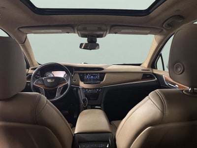 2017 Cadillac XT5 Platinum AWD