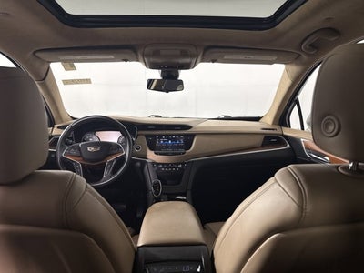 2017 Cadillac XT5 Platinum AWD