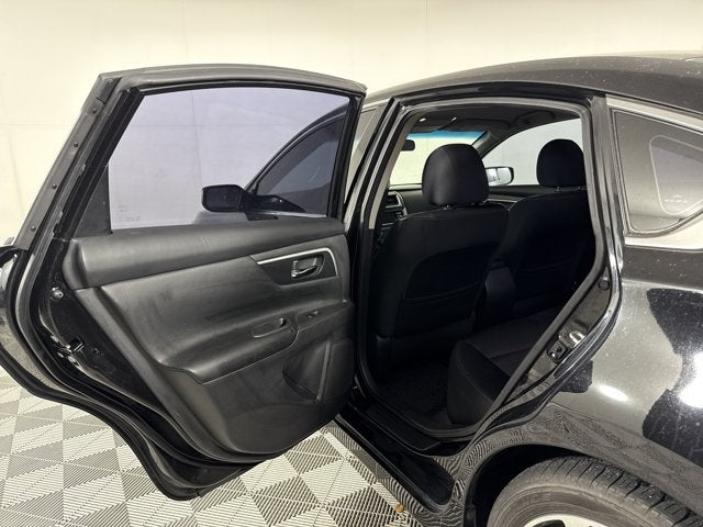 2017 Nissan Altima 2.5 SR