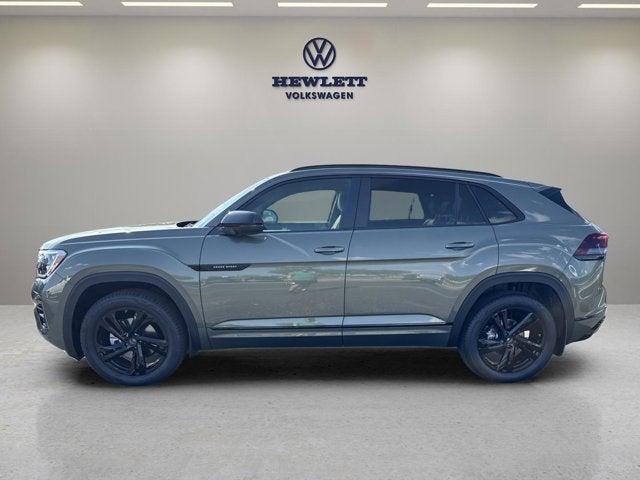 2026 Volkswagen Atlas Cross Sport 2.0T SEL R-Line Black