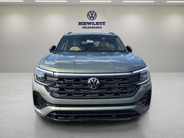 2026 Volkswagen Atlas Cross Sport 2.0T SEL R-Line Black