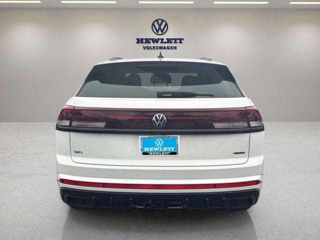 2026 Volkswagen Atlas Cross Sport 2.0T SEL R-Line Black