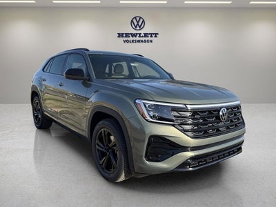 2026 Volkswagen Atlas Cross Sport 2.0T SEL R-Line Black