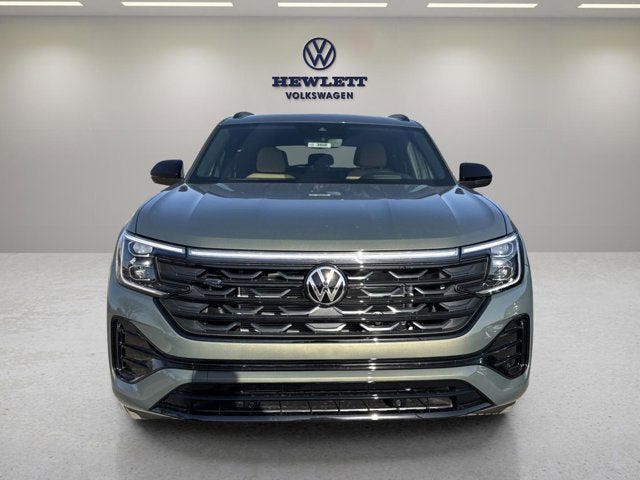 2026 Volkswagen Atlas Cross Sport 2.0T SEL R-Line Black