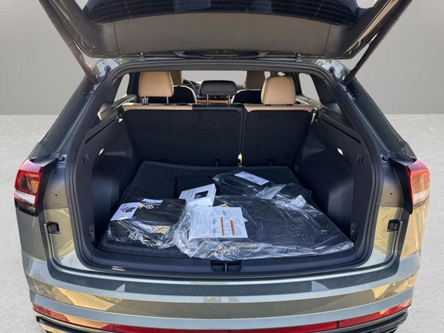 2026 Volkswagen Atlas Cross Sport 2.0T SEL R-Line Black