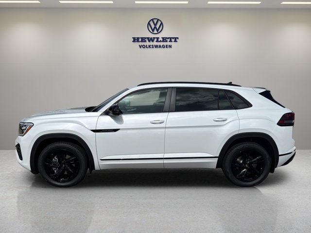 2026 Volkswagen Atlas Cross Sport 2.0T SEL R-Line Black