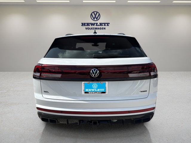 2026 Volkswagen Atlas Cross Sport 2.0T SEL R-Line Black