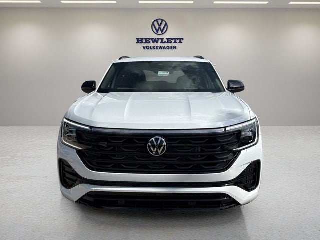 2026 Volkswagen Atlas Cross Sport 2.0T SEL R-Line Black
