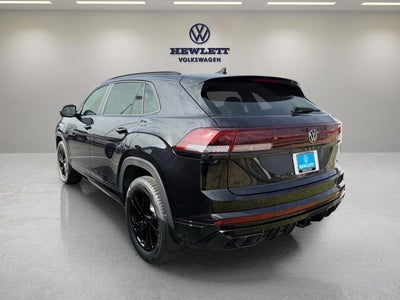 2026 Volkswagen Atlas Cross Sport 2.0T SEL R-Line Black