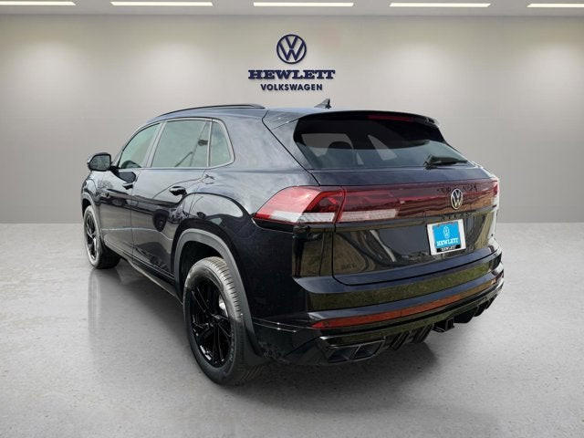 2026 Volkswagen Atlas Cross Sport 2.0T SEL R-Line Black
