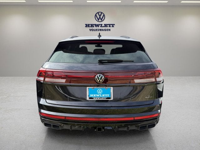 2026 Volkswagen Atlas Cross Sport 2.0T SEL R-Line Black