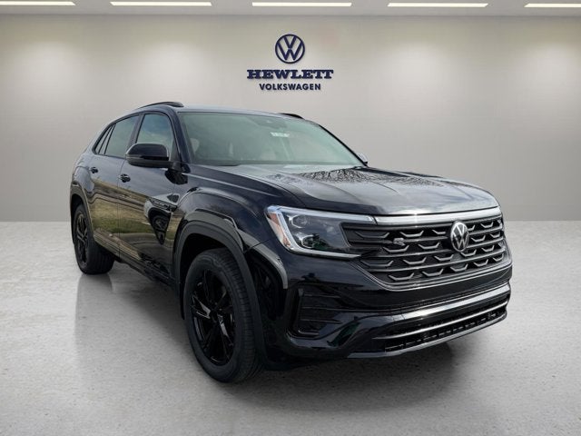 2026 Volkswagen Atlas Cross Sport 2.0T SEL R-Line Black