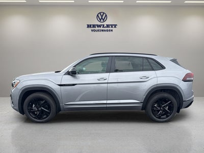 2026 Volkswagen Atlas Cross Sport 2.0T SEL R-Line Black