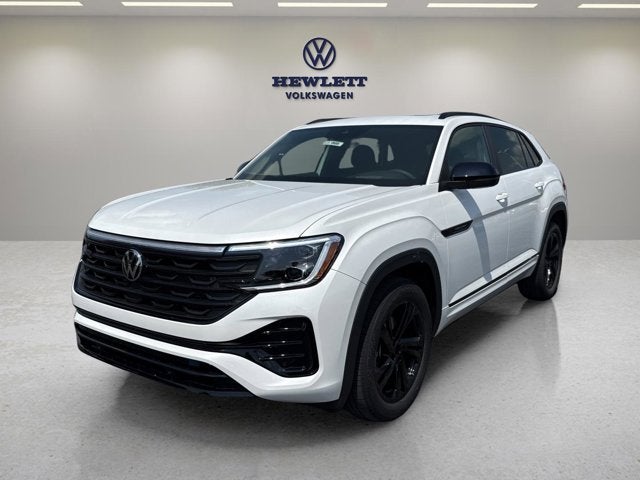 2026 Volkswagen Atlas Cross Sport 2.0T SEL R-Line Black