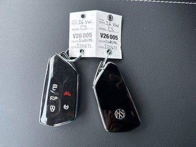 2026 Volkswagen Atlas Cross Sport 2.0T SEL R-Line Black