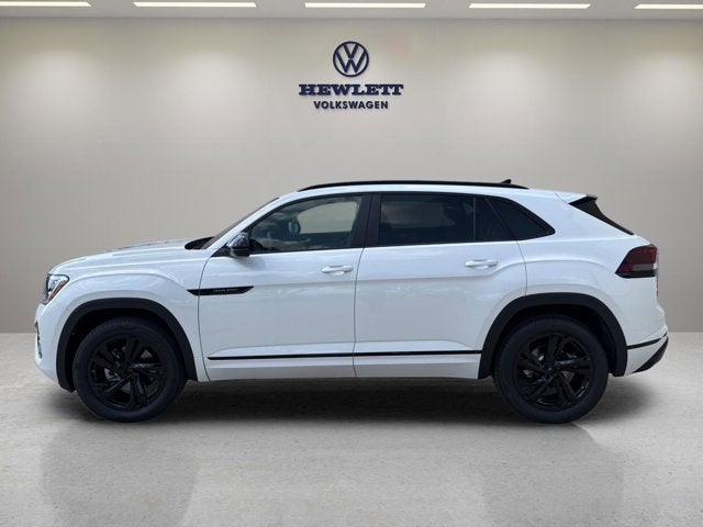 2026 Volkswagen Atlas Cross Sport 2.0T SEL R-Line Black
