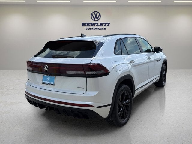 2026 Volkswagen Atlas Cross Sport 2.0T SEL R-Line Black