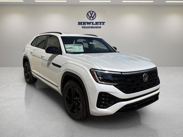 2026 Volkswagen Atlas Cross Sport 2.0T SEL R-Line Black