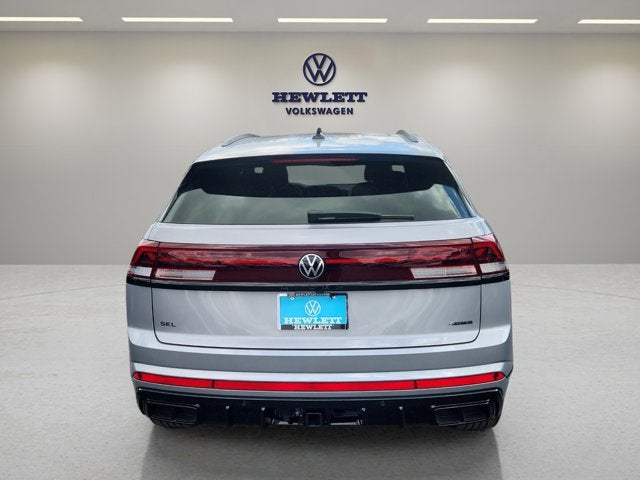 2025 Volkswagen Atlas Cross Sport 2.0T SEL R-Line Black