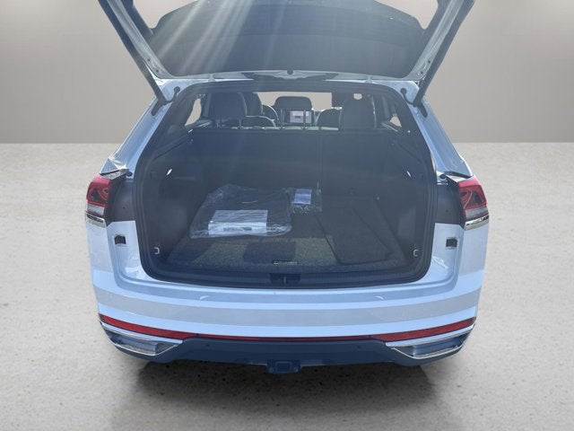 2026 Volkswagen Atlas Cross Sport 2.0T SEL