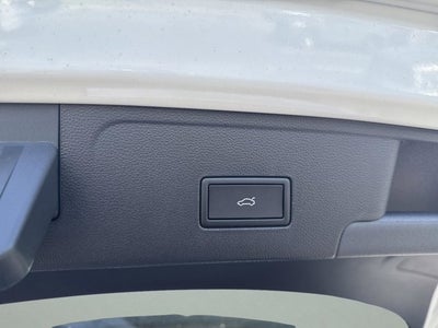 2026 Volkswagen Atlas Cross Sport 2.0T SEL