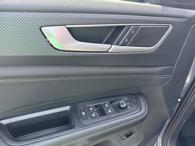 2026 Volkswagen Atlas Cross Sport 2.0T SEL