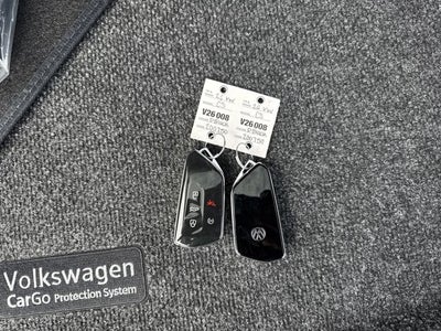 2026 Volkswagen Atlas Cross Sport 2.0T SEL