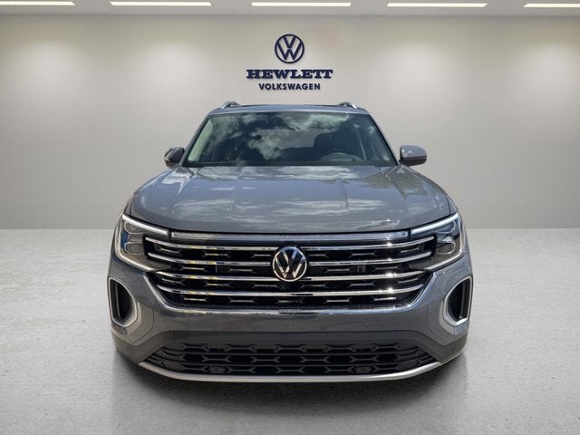 2026 Volkswagen Atlas 2.0T SEL with Captain's Chairs
