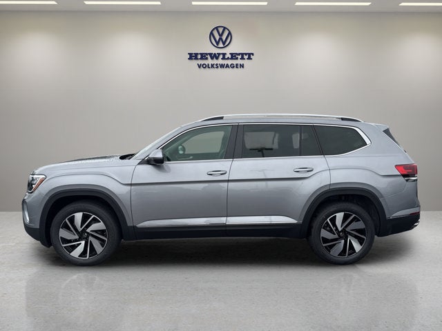 2026 Volkswagen Atlas 2.0T SEL with Captain's Chairs