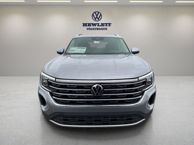 2026 Volkswagen Atlas 2.0T SEL with Captain's Chairs