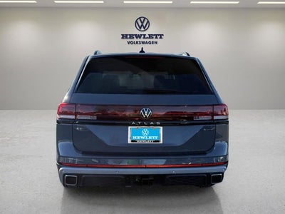 2026 Volkswagen Atlas 2.0T Peak Edition with Captain's Chairs