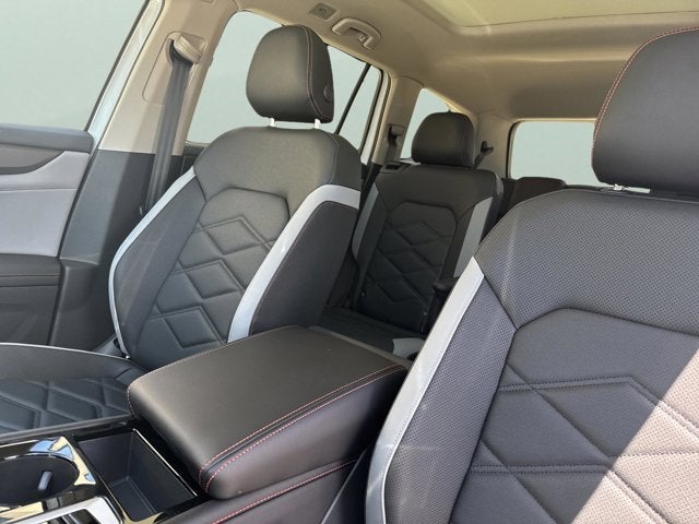 2026 Volkswagen Atlas 2.0T Peak Edition with Captain's Chairs
