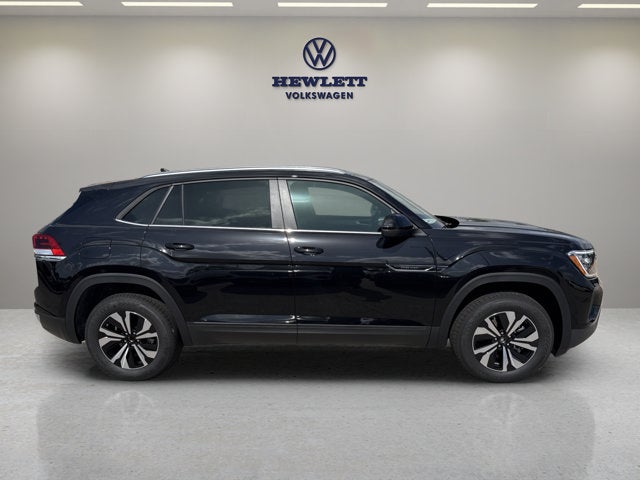 2026 Volkswagen Atlas Cross Sport 2.0T SE
