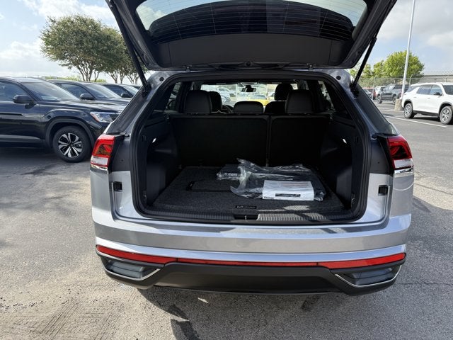 2026 Volkswagen Atlas Cross Sport 2.0T SE